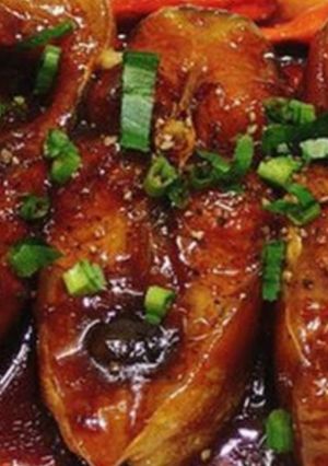Hình của món Cá hú kho tiêu.