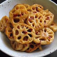 A picture of Spicy Lotus Root.