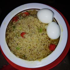 A picture of Simple breakfast.... Indomie.