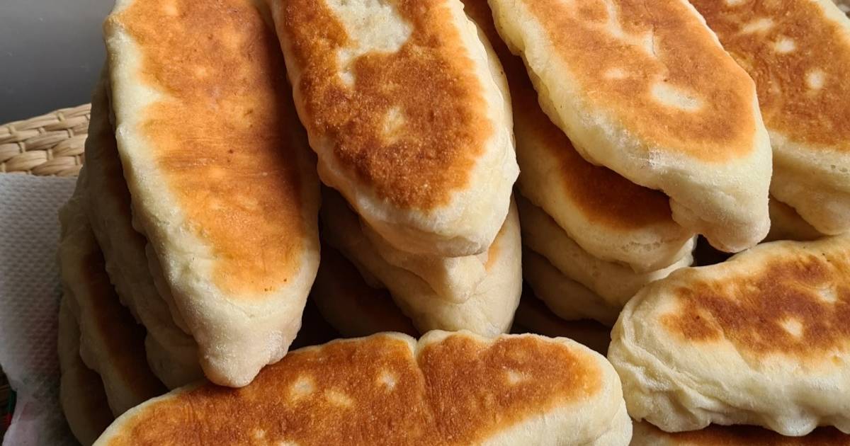 Пирожки с картошкой их дрожжевого сдобного теста – пошаговый рецепт приготовления с фото