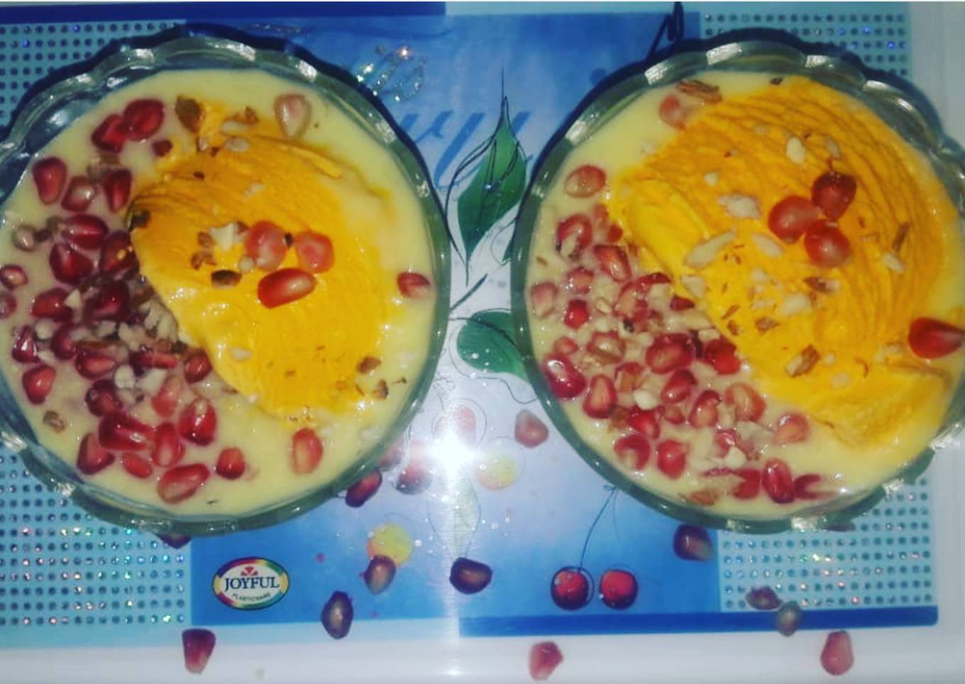 Fruit Custard with Mango Ice cream