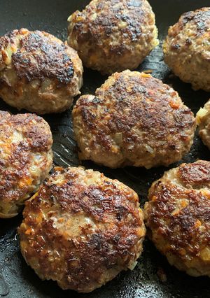 A picture of Simple Beef Rissoles.