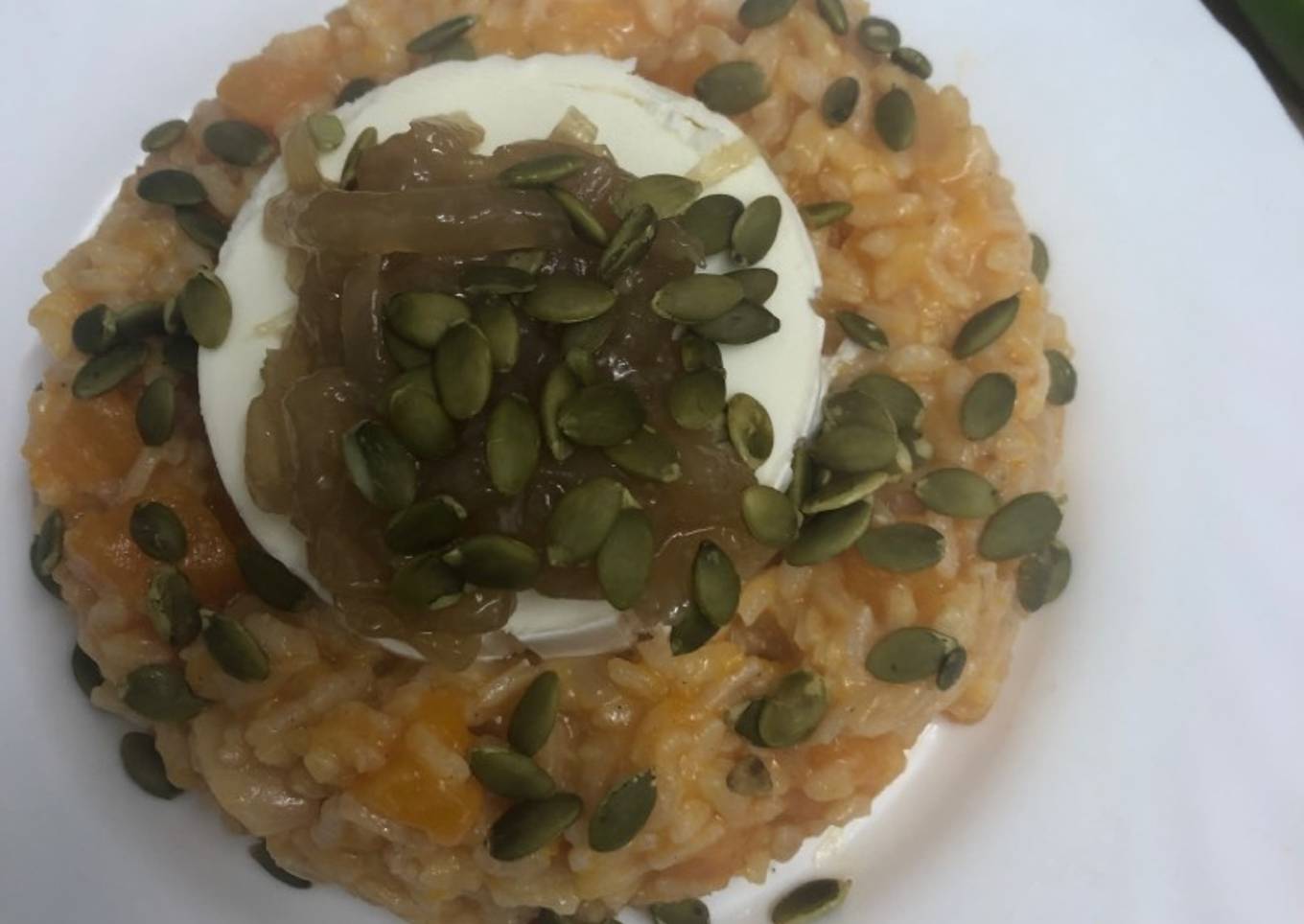 264. Risotto de calabaza con queso de cabra y cebolla caramelizada (principal arroz)