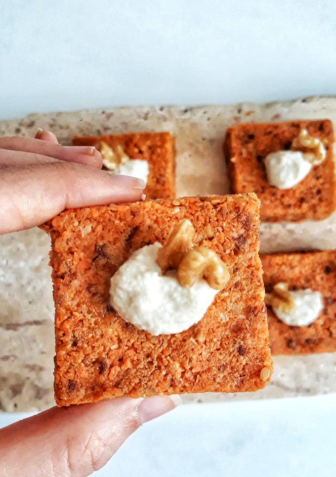 Una foto de 🌱Carrot cake crudivegana 🌱