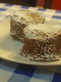 Una foto de Volcán de Chocolate sin lava 🤣