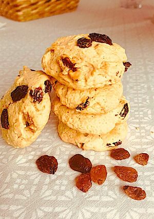 Una foto de Galletas de nueces y Almendras con pasas