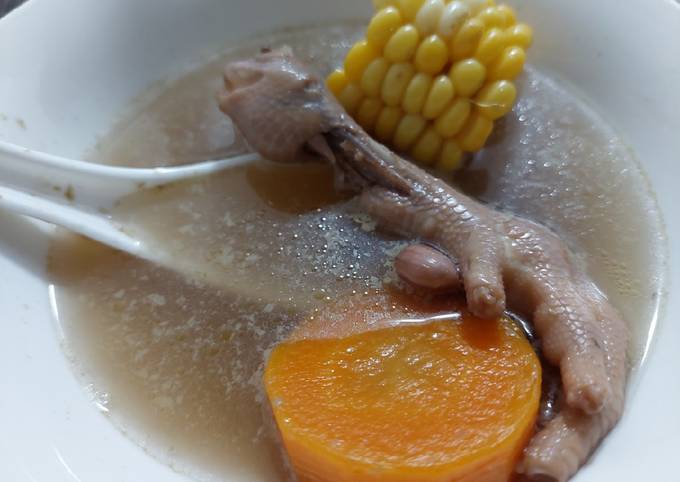 chicken-feet-bone-broth-farmhouse-on-boone