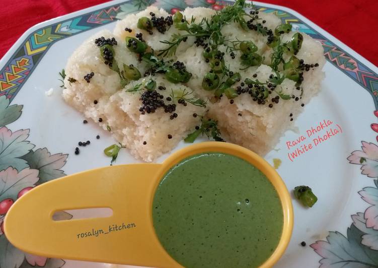 Easiest Way to Prepare Any-night-of-the-week Rava Dhokla/White Dhokla/Rava Steamed Cake