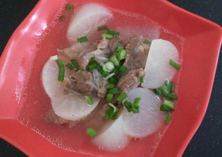 Proses Mengolah Sup Lobak Daging Sapi Cao Nikmat