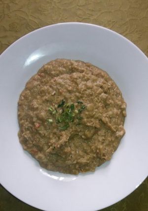 Una foto de Ensalada de habas calientes