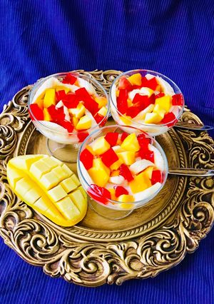 A picture of Mango Fruit Parfait.