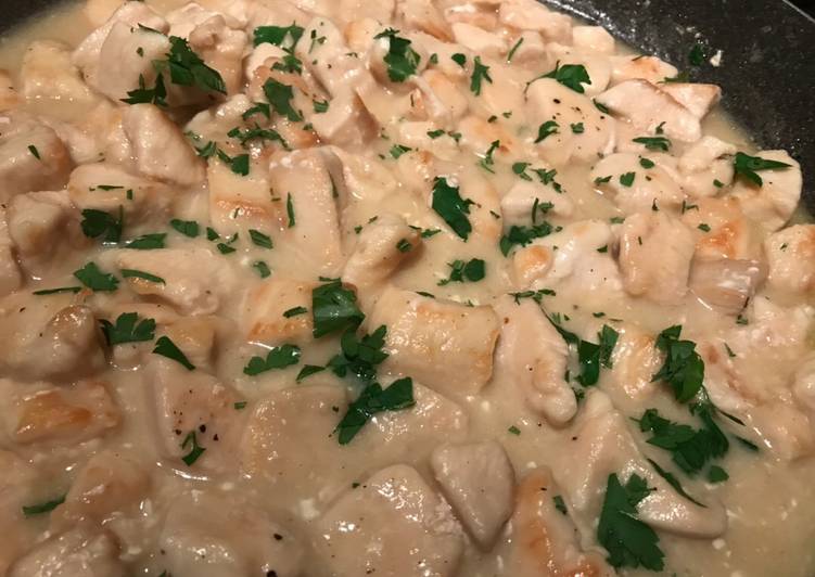 Step-by-Step Guide to Prepare Favorite Pollo al Vin Santo