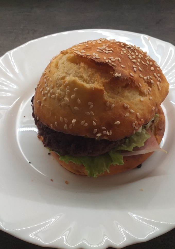 Hamburger gluténmentes és sima bucival recept fotója