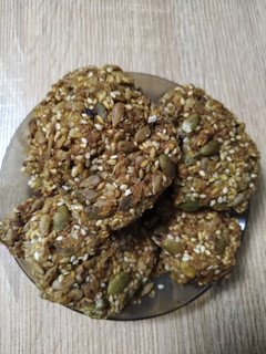 Фото Печеньки из семян.