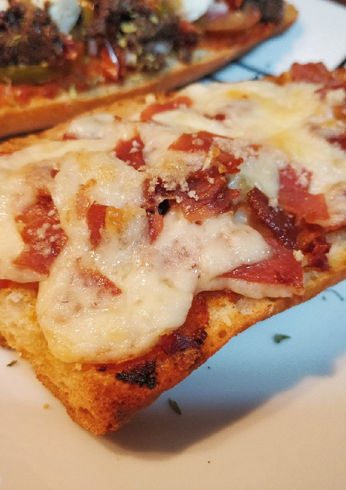 Una foto de PanPizza Iberico