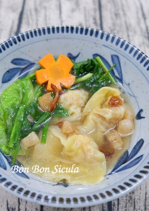 Hình của món Hoành Thánh Tôm Thịt.