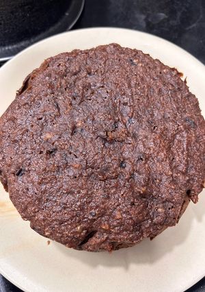 A picture of Plum cake.