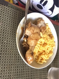 Una foto de Pollo en salsa de pera 🍐