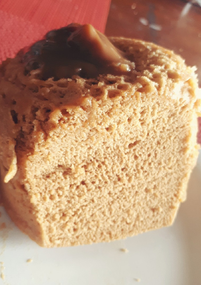 Una foto de Mug Cake de Dulce de Leche