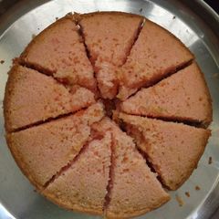 A picture of Egg less tuty frooti cake -- without oven.