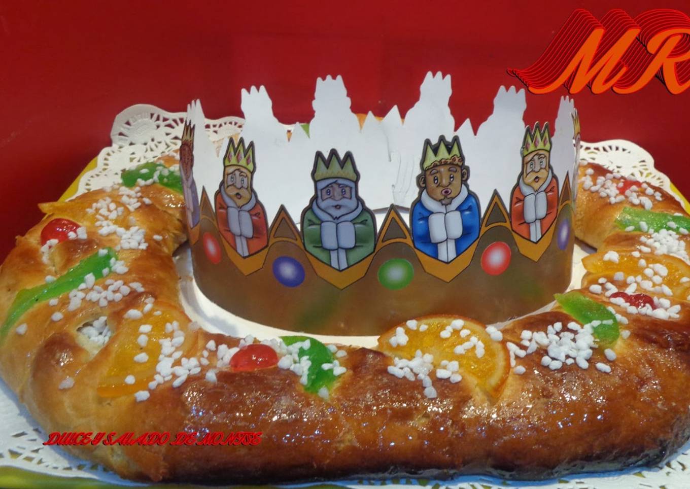 Roscón de reyes con masa madre y relleno de mazapán