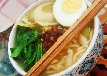 Caranya Bikin Mie Ramen kuah ala-ala (healthy and simpel) Praktis Enak