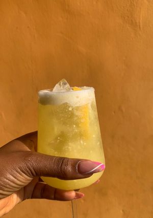 A picture of Pineapple Lemonade.