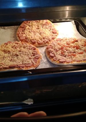 Foto resep RESEP PIZZA 🍕 PRAKTIS - MASAKAN DAPUR MARISA