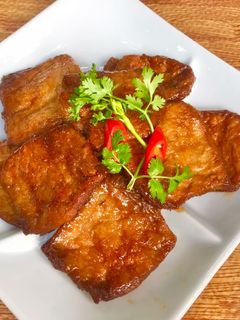 Hình của món Sườn chay rim nước dừa.