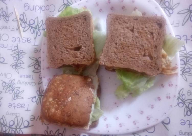 Brown bread, egg and lettuce sandwich