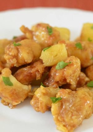 Una foto de Pollo agridulce oriental