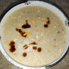 A picture of Pasta chicken soup.
