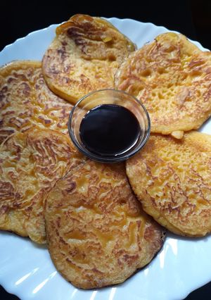 A picture of Mango Pancakes.