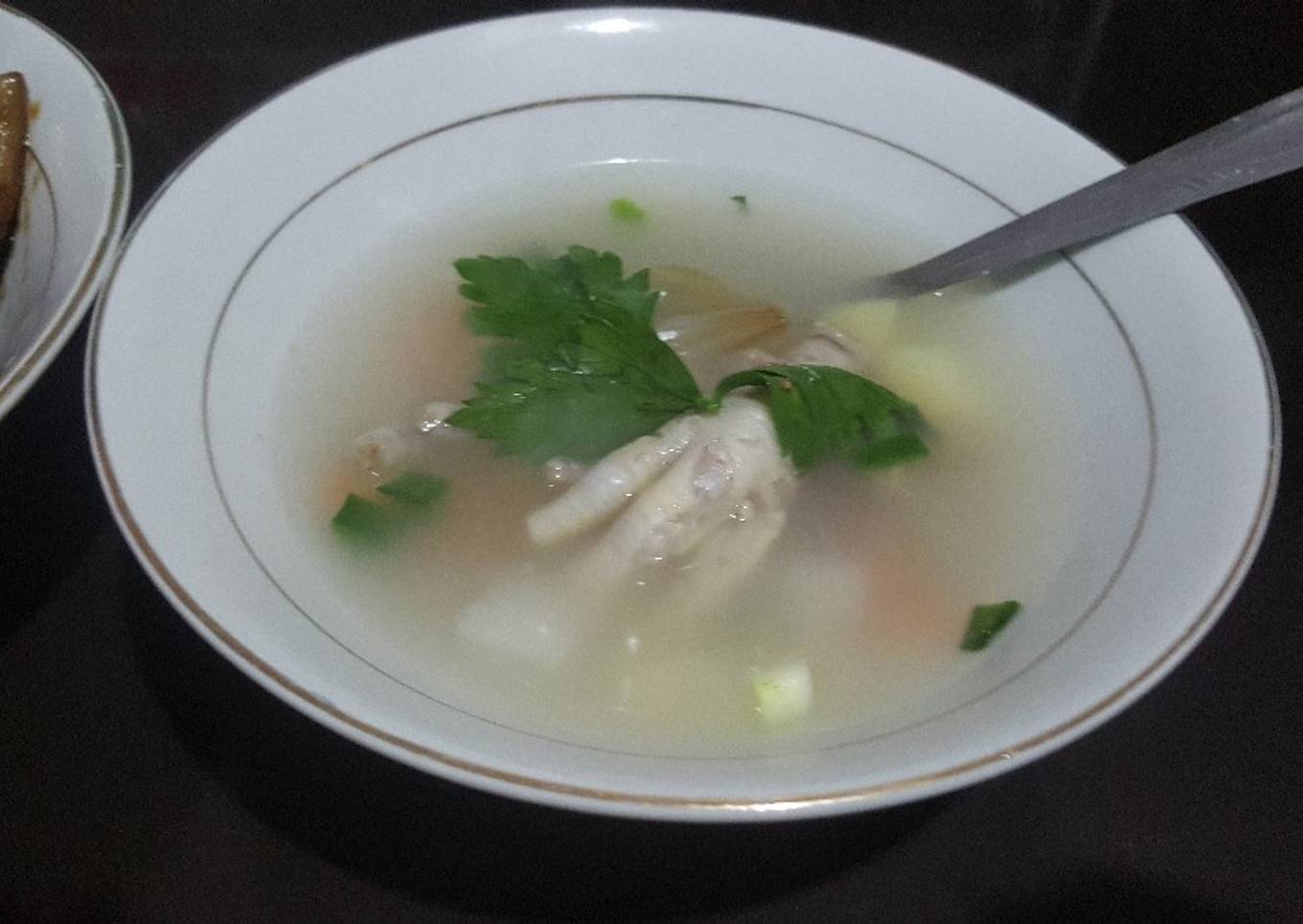 Sop kaldu ceker