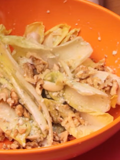 Foto de Salada de Endívia, Queijo Azul e Nozes