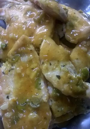 Una foto de Supremas de pollo a la aceituna