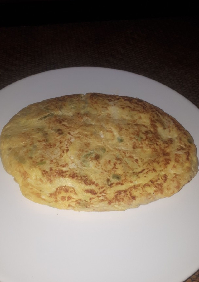 Una foto de Tortilla de calabacín y queso fresco (dieta)