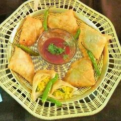 Poha samosa A picture of Poha samosa.