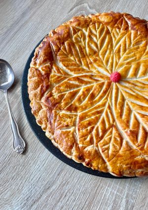 Une photo de Pithiviers ou Galette des rois framboise