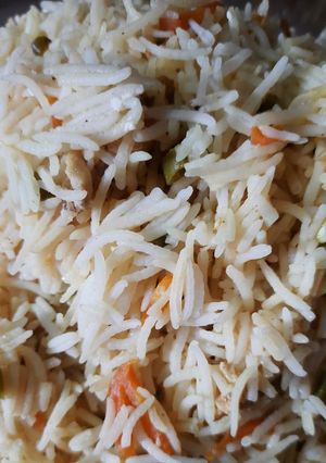 চিকেন ভেজিটেবল রাইস (chicken vegetable rice recipe in Bengali) রেসিপির প্রধান ছবি