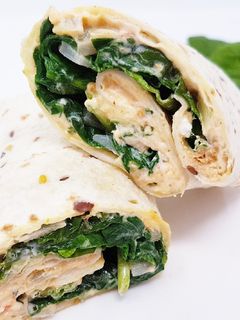 Une photo de Wrap chèvre, épinards et thon