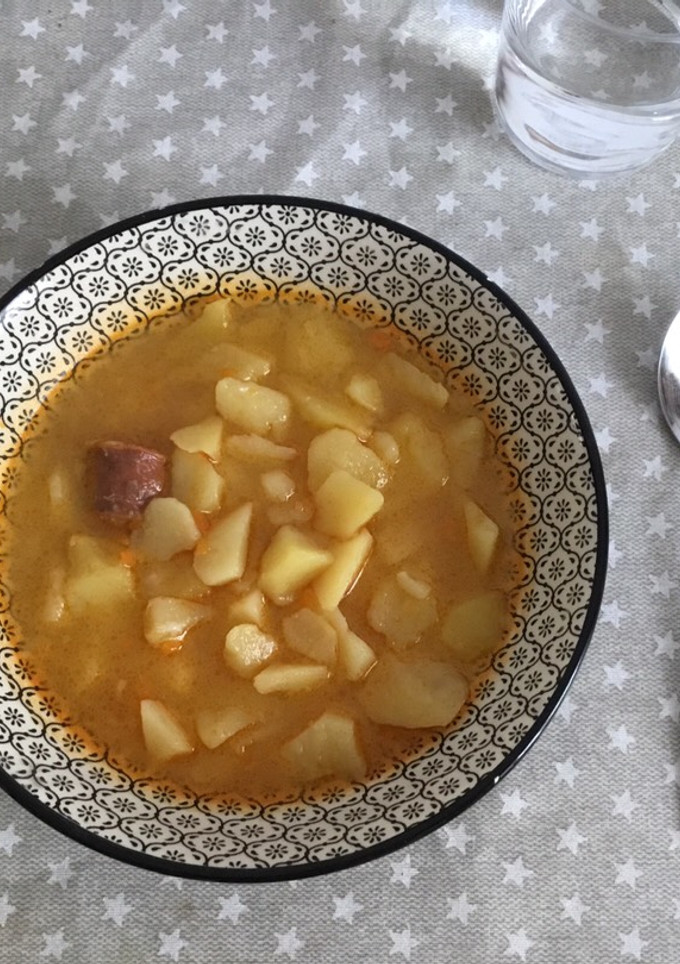 Una foto de Patatas con chorizo