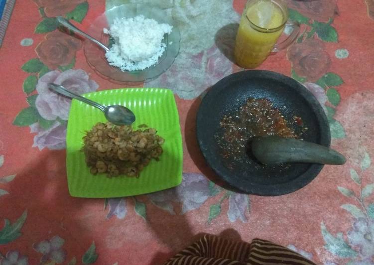 Resep Udang asin sedang Anti Gagal
