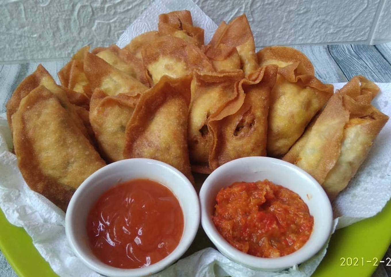 Martabak tahu dengan kulit Dimsum