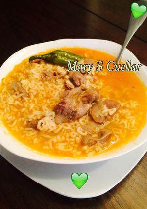 Una foto de Sopa de letras con mollejas 🍲🍲