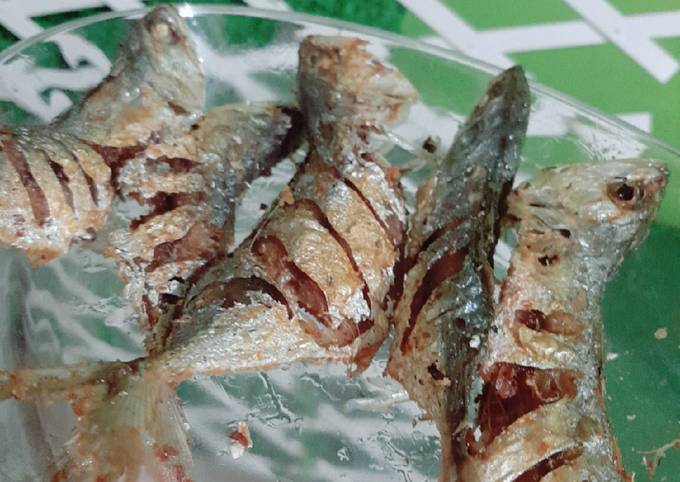 Ikan Kembung Goreng Garing Renyah