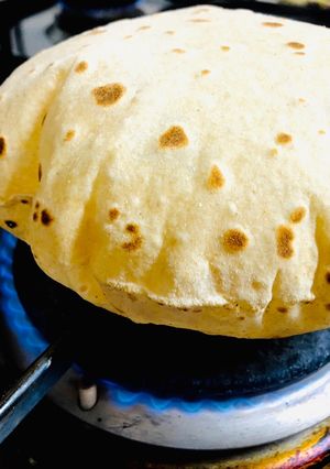 A picture of Phulka Roti.
