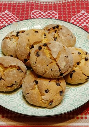 Foto di Biscotti al latticello e gocce di cioccolato