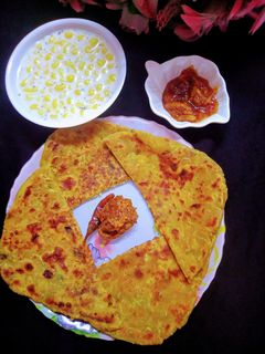दूधी के पराठे (लौकी) (Doodhi ke parathe(Lauki)recipe in Hindi) रेसिपी मुख्य फोटो