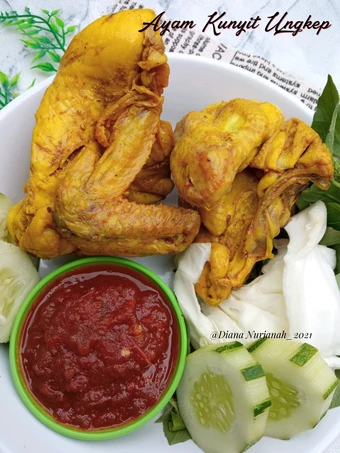 Langkah Mudah untuk Membuat Resep Ayam Kunyit Ungkep Plus Sambal Terasi Goreng yang Bikin Ngiler Anti Ribet, Menggugah Selera